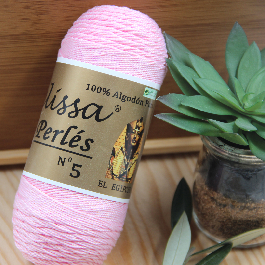 Top de crochet con margaritas – Hecho a mano  (SE HACEN POR EN CARGO ,TIEMPO PARA TEJER 3-5 DIAS)