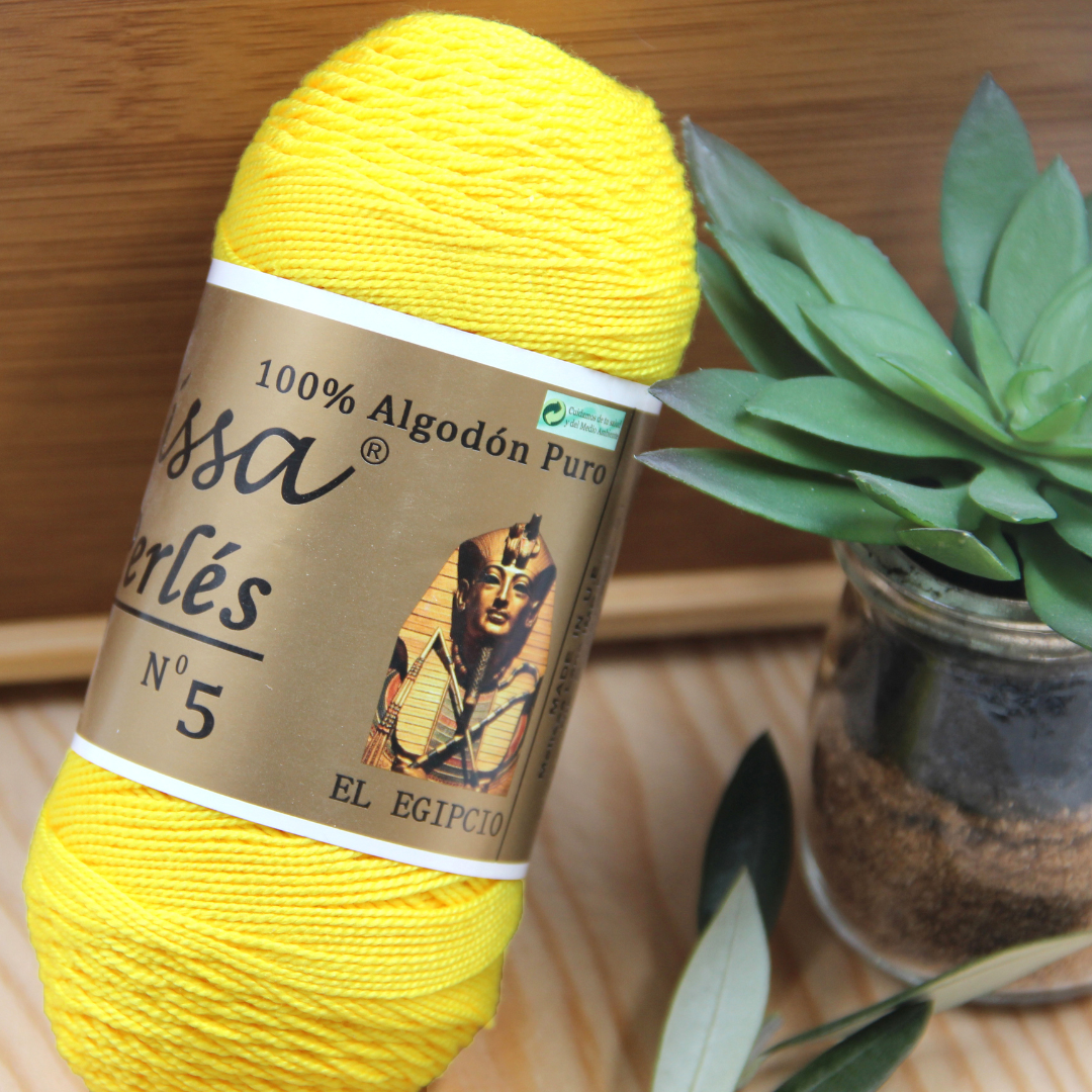 Top de crochet con margaritas – Hecho a mano  (SE HACEN POR EN CARGO ,TIEMPO PARA TEJER 3-5 DIAS)